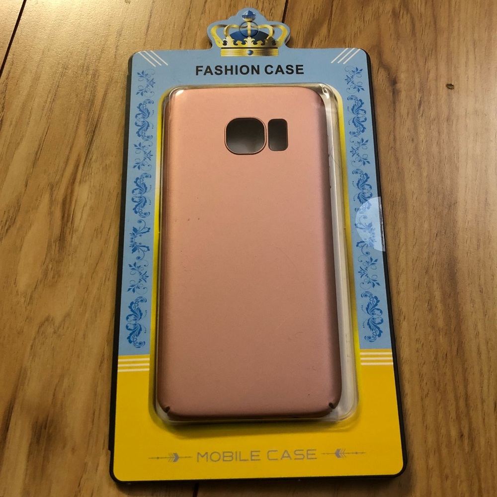 NWT Samsung Galaxy S7 phone case - rose gold